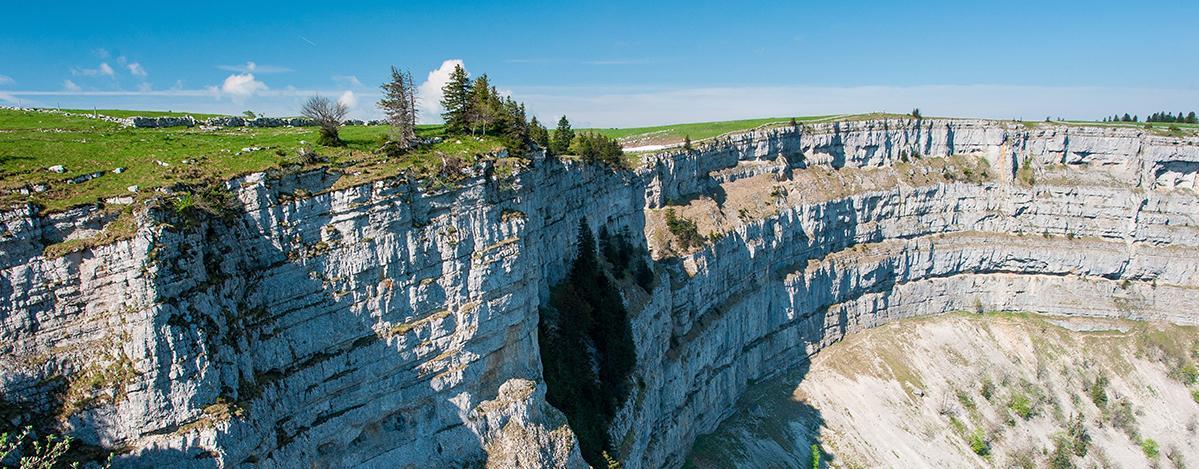 ValdeRuz (2058) Emploi et recrutement {1}